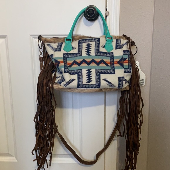 NEW holy cow couture limited edition designer bag - Picture 2 of 8